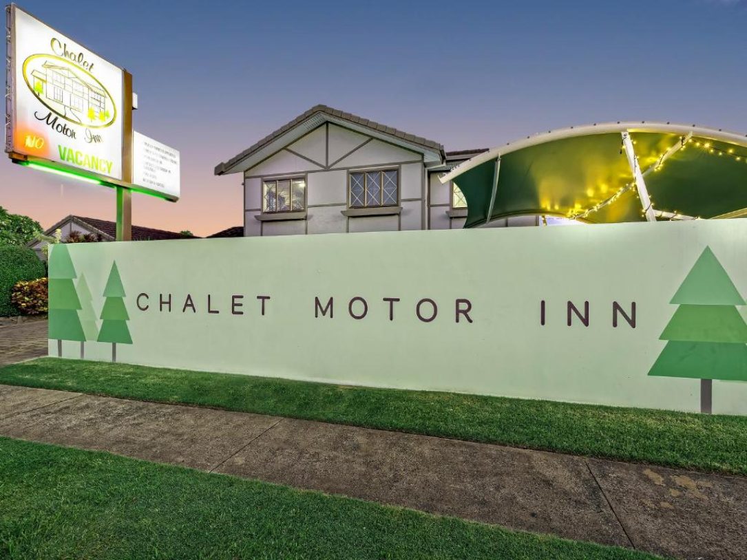 Outside View — Chalet Motor Inn In Bundaberg West, QLD
